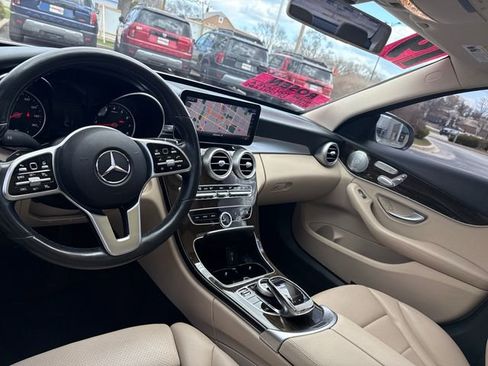 Used 2019 Mercedes-Benz C 300 4MATIC Sedan image 24