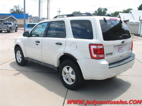 Used 2012 Ford Escape XLT AWD/4WD image 29