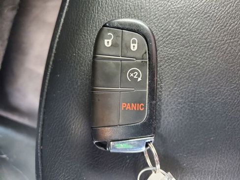 Certified 2022 Jeep Compass Limited image 31