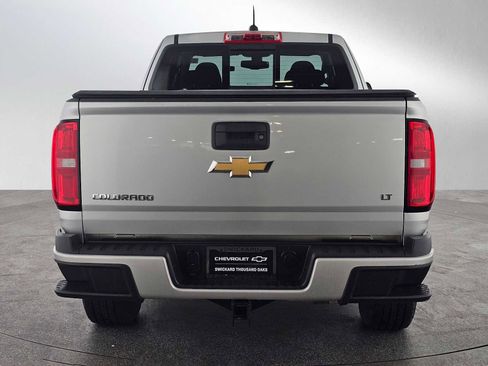 Used 2017 Chevrolet Colorado LT w/ LT Convenience Package image 4