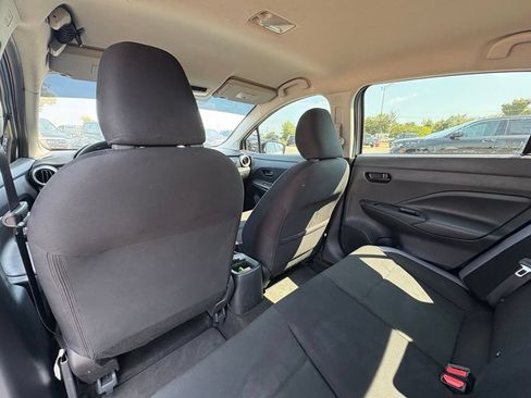 Used 2025 Nissan Versa S w/ Trunk Package FWD image 25