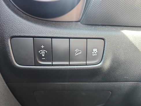 Used 2023 Hyundai Kona SEL w/ Convenience Package image 19