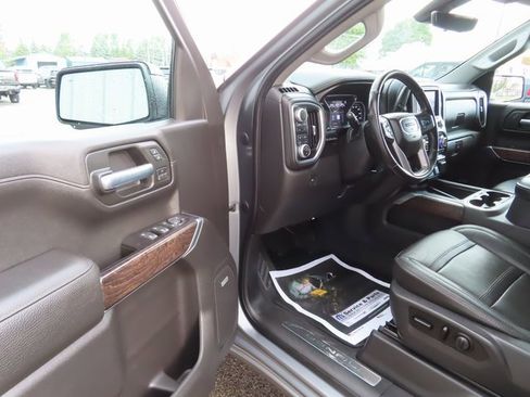 Used 2019 GMC Sierra 1500 Denali w/ Technology Package image 18