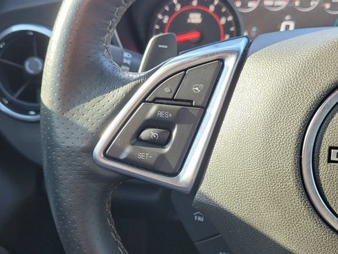 Used 2016 Chevrolet Camaro LT RWD image 22
