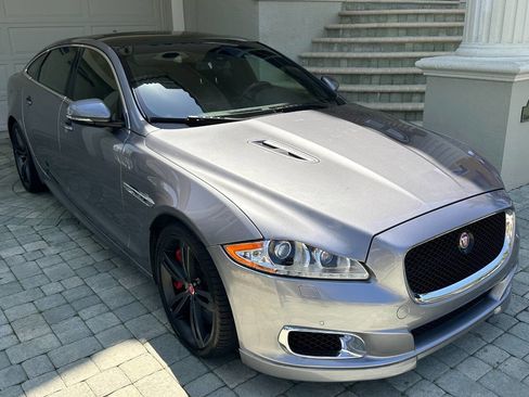 Used 2014 Jaguar XJ R LWB RWD image 33