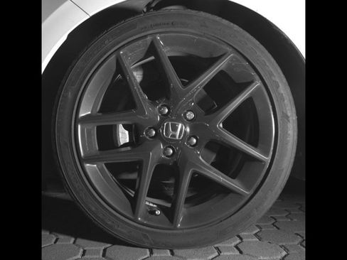 Used 2024 Honda Civic Sport image 10