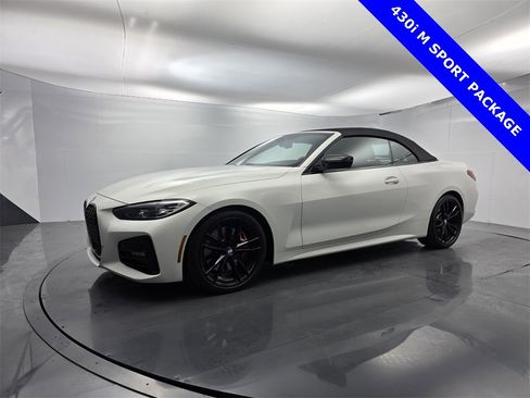 Used 2021 BMW 430i Convertible w/ M Sport Package image 9
