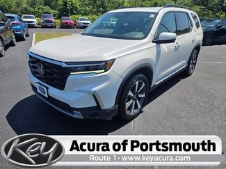 Used 2023 Honda Pilot Touring video 1
