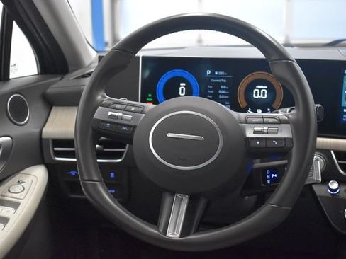 Used 2025 Hyundai Sonata SEL FWD image 24