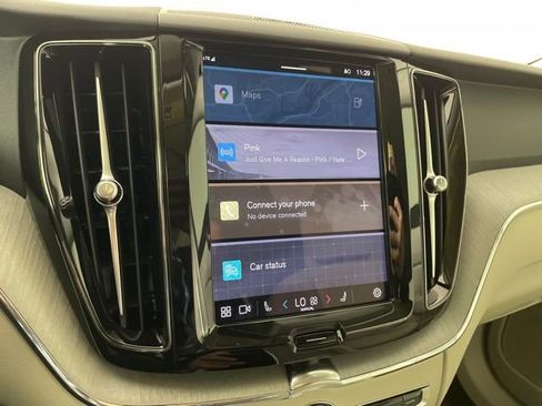 Certified 2024 Volvo XC60 T8 Plus w/ Protection Package image 23