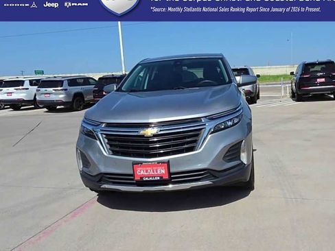 Used 2023 Chevrolet Equinox LT w/ LPO, Floor Liner Package AWD/4WD image 3