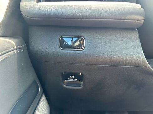 Used 2025 Lincoln Navigator L Reserve image 22