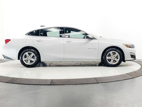 Used 2023 Chevrolet Malibu LS w/ Driver Confidence Package image 11