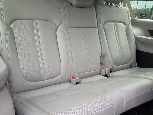Used 2024 Jeep Wagoneer L Series II w/ Flexible Seating Group AWD/4WD image 19