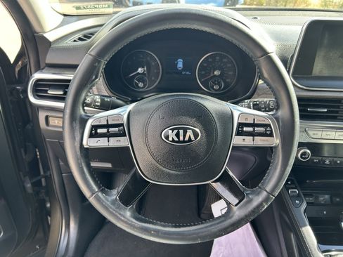 Used 2021 Kia Telluride EX w/ EX Premium Package image 17