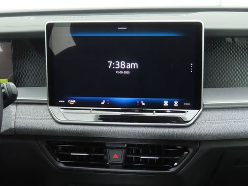New 2026 Volkswagen Tiguan S FWD image 14