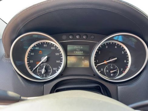 Used 2012 Mercedes-Benz GL 450 4MATIC image 17