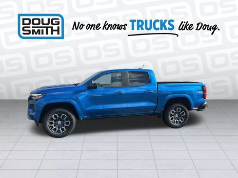 Used 2023 Chevrolet Colorado Z71 w/ Z71 Convenience Package 2 image 2