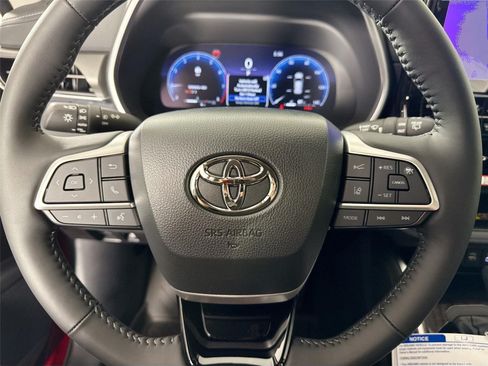 New 2026 Toyota Highlander Limited AWD/4WD image 20