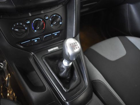 Used 2013 Ford Focus ST FWD image 25