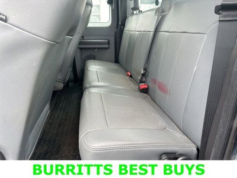 Used 2013 Ford F550 4x4 SuperCab Super Duty w/ Snow Plow Prep Pkg image 16