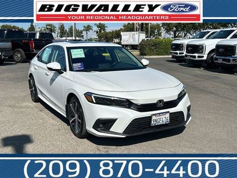 Used 2024 Honda Civic Touring image 1