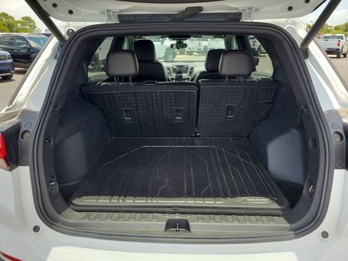 Used 2022 Chevrolet Equinox RS w/ RS Leather Package FWD image 26