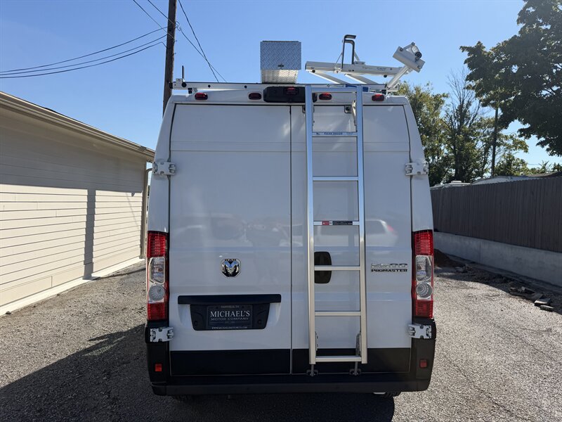Used 2025 RAM ProMaster 2500 FWD image 15
