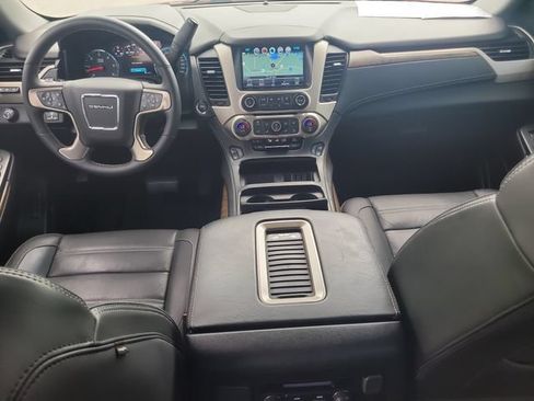 Used 2018 GMC Yukon Denali w/ Denali Ultimate Package RWD image 17