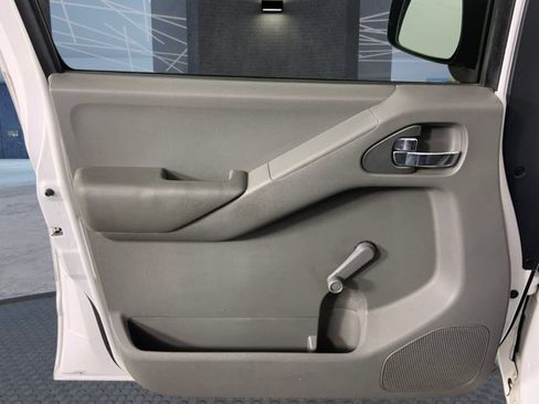 Used 2012 Nissan Frontier S RWD image 15