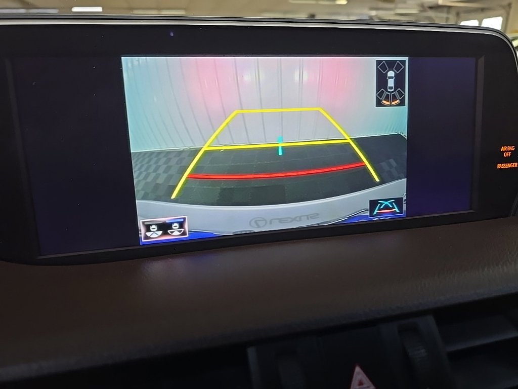 Used 2019 Lexus ES 300h w/ Premium Package FWD image 24