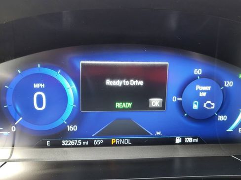 Used 2021 Ford Escape Titanium w/ Titanium Elite Package image 31