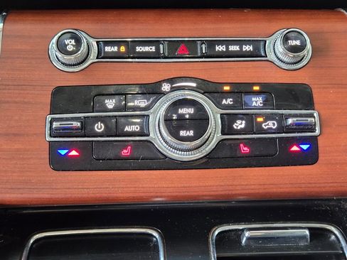 Used 2023 Lincoln Aviator Reserve AWD/4WD image 28