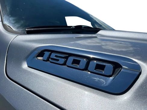 Used 2019 RAM 1500 Big Horn AWD/4WD image 11
