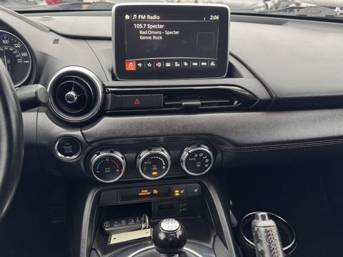 Used 2016 MAZDA MX-5 Miata Grand Touring image 17