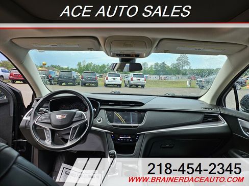 Used 2019 Cadillac XT5 Premium Luxury w/ Driver Assist Package image 10