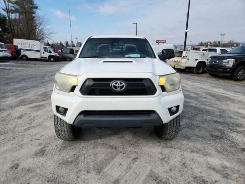Used 2012 Toyota Tacoma PreRunner image 8