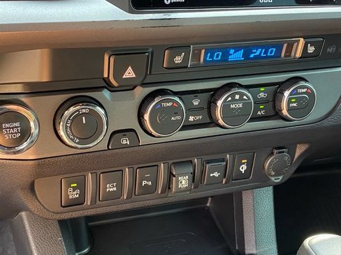 Used 2023 Toyota Tacoma TRD Pro AWD/4WD image 18