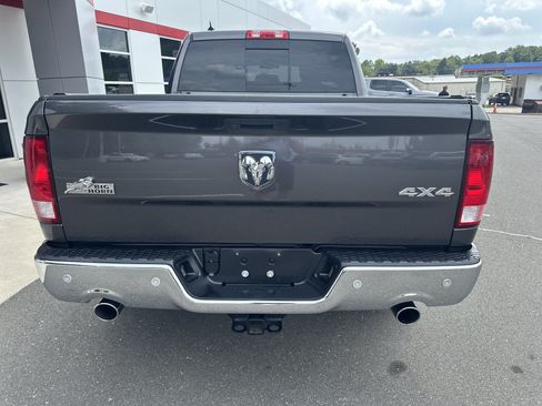 Used 2019 RAM 1500 Big Horn AWD/4WD image 7