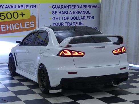 Used 2015 Mitsubishi Lancer Evolution GSR image 4
