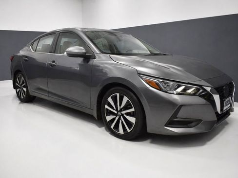 Certified 2022 Nissan Sentra SV w/ SV Premium Package FWD image 4