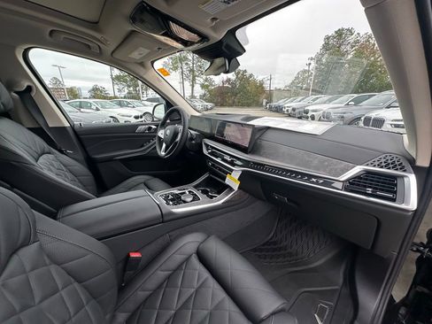 New 2026 BMW X7 xDrive40i AWD/4WD image 30