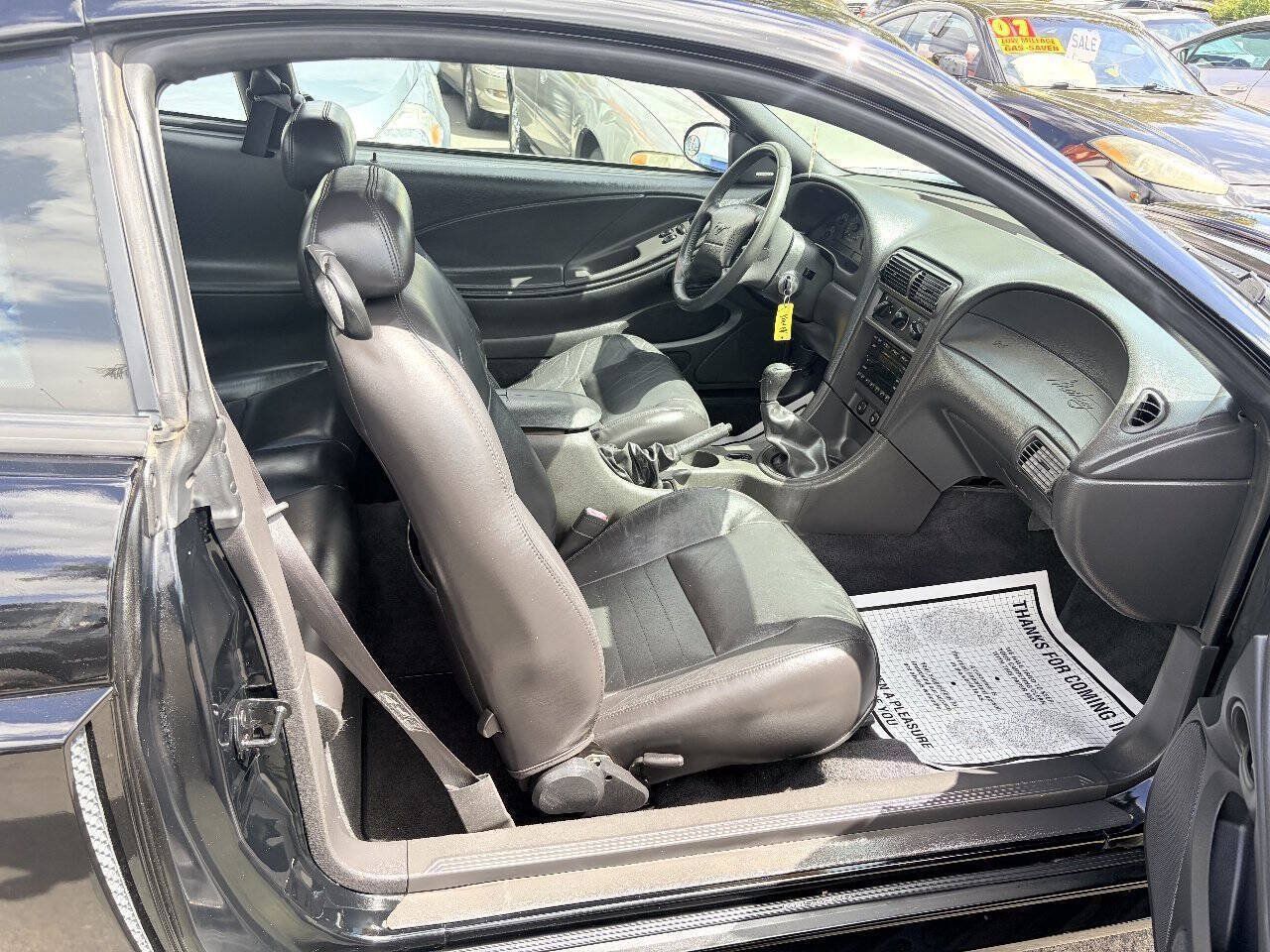 Used 2002 Ford Mustang GT RWD image 16