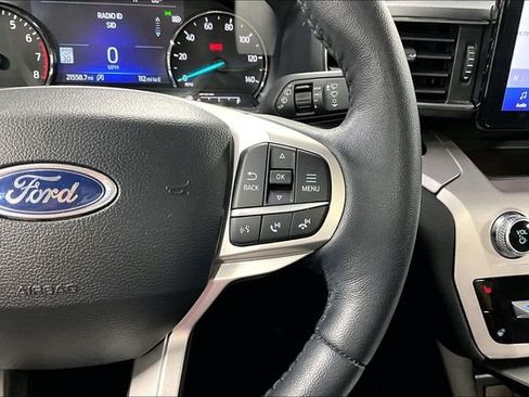 Used 2024 Ford Explorer XLT w/ Equipment Group 202A AWD/4WD image 14