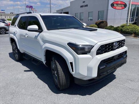 Certified 2025 Toyota 4Runner TRD Sport image 7
