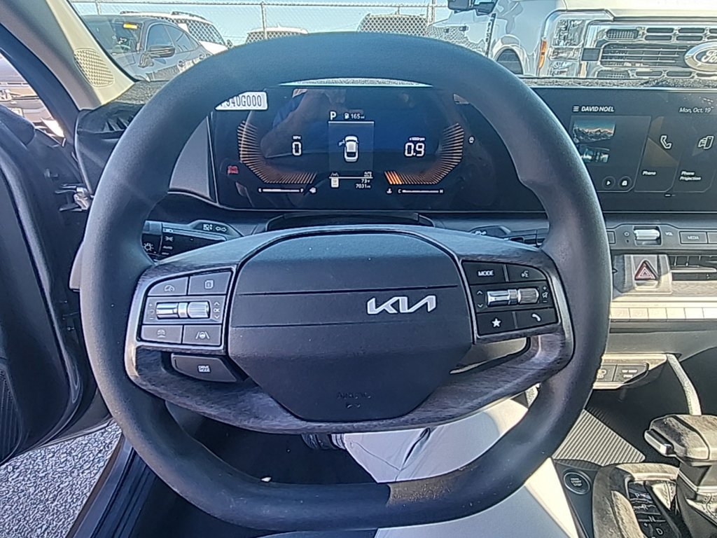 Used 2025 Kia K4 FWD image 20