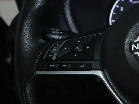 Certified 2025 Nissan Sentra SV FWD image 24