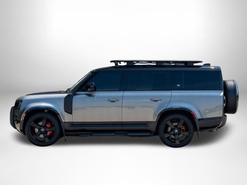 Used 2024 Land Rover Defender 130 X AWD/4WD image 5