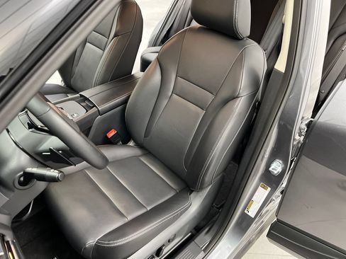 Used 2026 Nissan Rogue SL FWD image 11