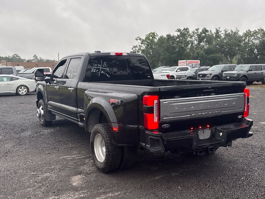 Used 2024 Ford F350 Platinum AWD/4WD image 4
